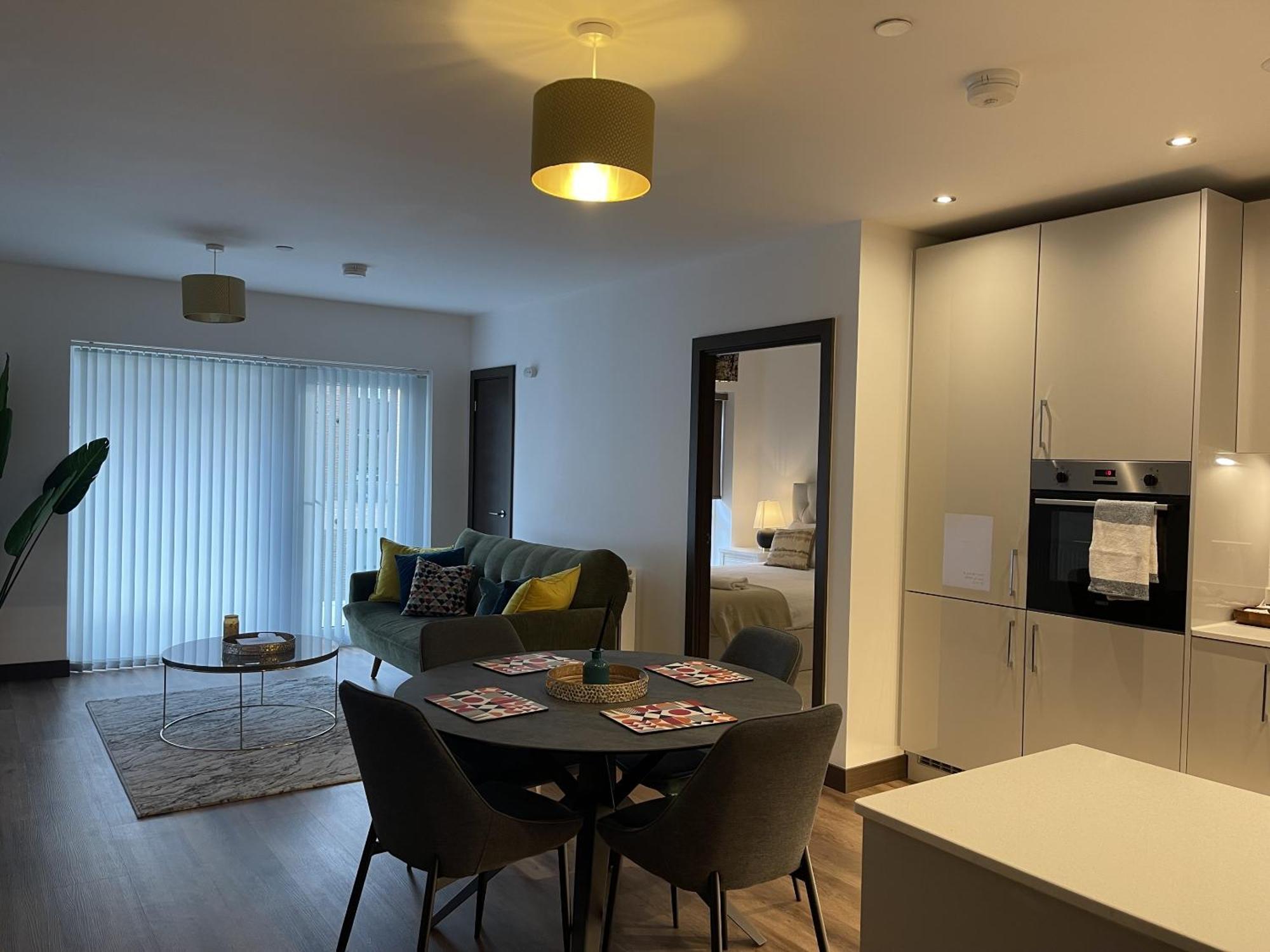The Godfreys, Edinburgh Way, Harlow Luaran gambar